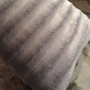 NEW Large Madison Park Decorative Pillow Grey